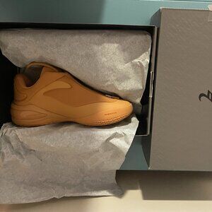 Converse SHAI 001 SGA Size 7.5 Clay